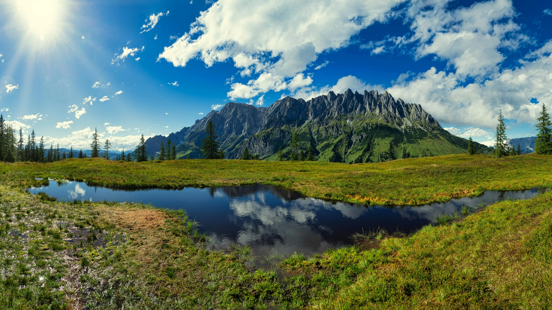 Foto von Johannes Plenio: https://www.pexels.com/de-de/foto/landschaft-wasser-feld-sonne-5735485/
